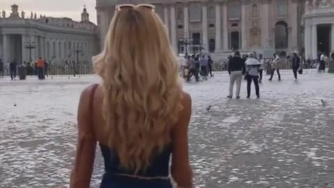 Is this dress ok to walk in the Vatican