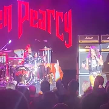Stephen pearcy ( live)