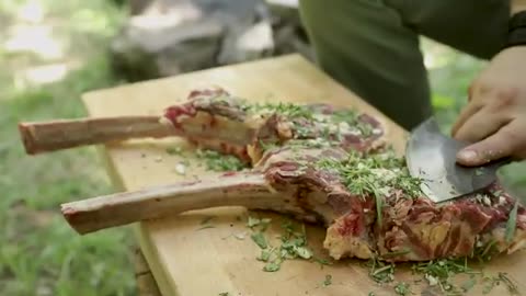 🥩Cook Tomahawk Steak with a very special sauce🔥