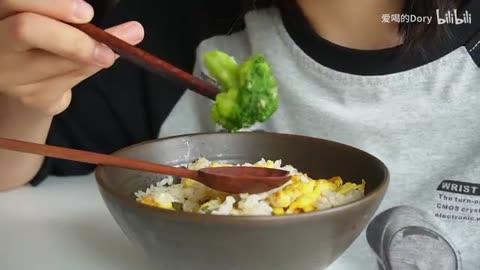 VLOG | A solo rainy season: studying, cooking & finding calm in routines🌧️🍳📚
