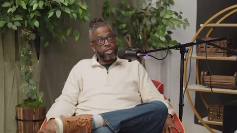 Black Americans are lying to ourselves about our ancestors building 🇺🇸, huh?