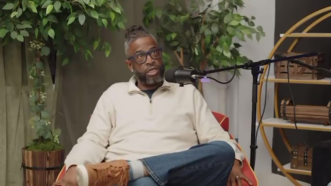 Black Americans are lying to ourselves about our ancestors building 🇺🇸, huh?