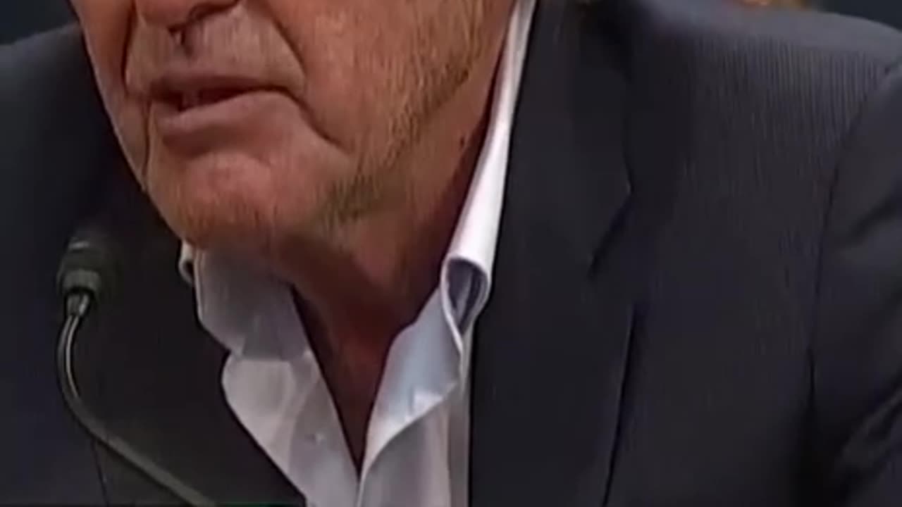 OLIVER STONE accuses LBJ of a COVER-UP