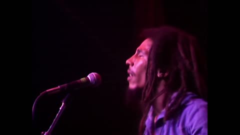 War / No More Trouble (Live At The Rainbow Theatre, London ⧸ 1977)
