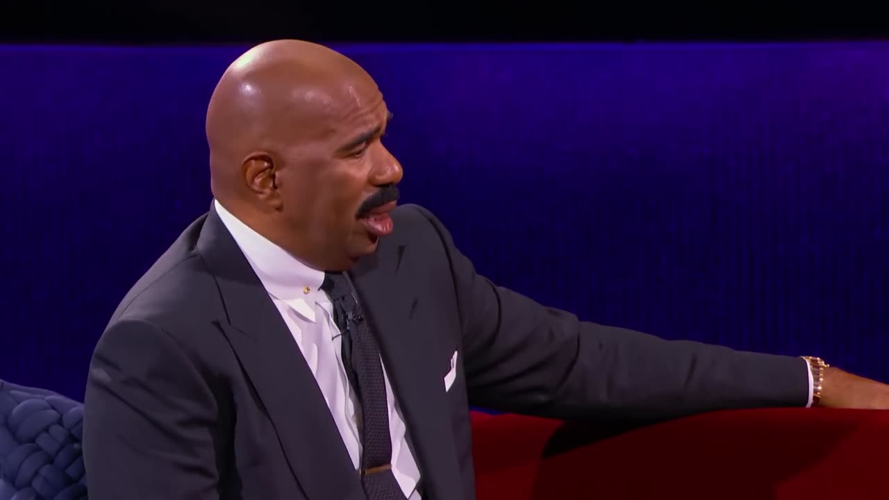Steve Harvey Welcomes Itty Bitty Barber and Internet Sensation Ansleigh!