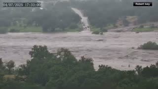 Time-Lapse Video Shows How Fast Flood Waters Rose In Texas (VIDEO)