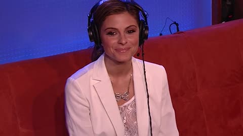 Maria Menounos & Kevin - 04-14-11