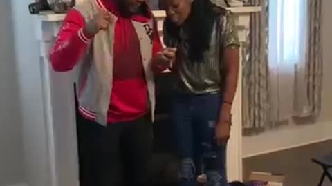 Viral: Birthday guessing game ends in a marriage proposal | Humankind #Shorts