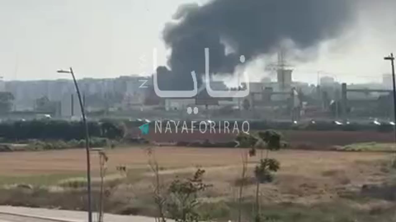 Fire in Tel Aviv After an Iranian Strike