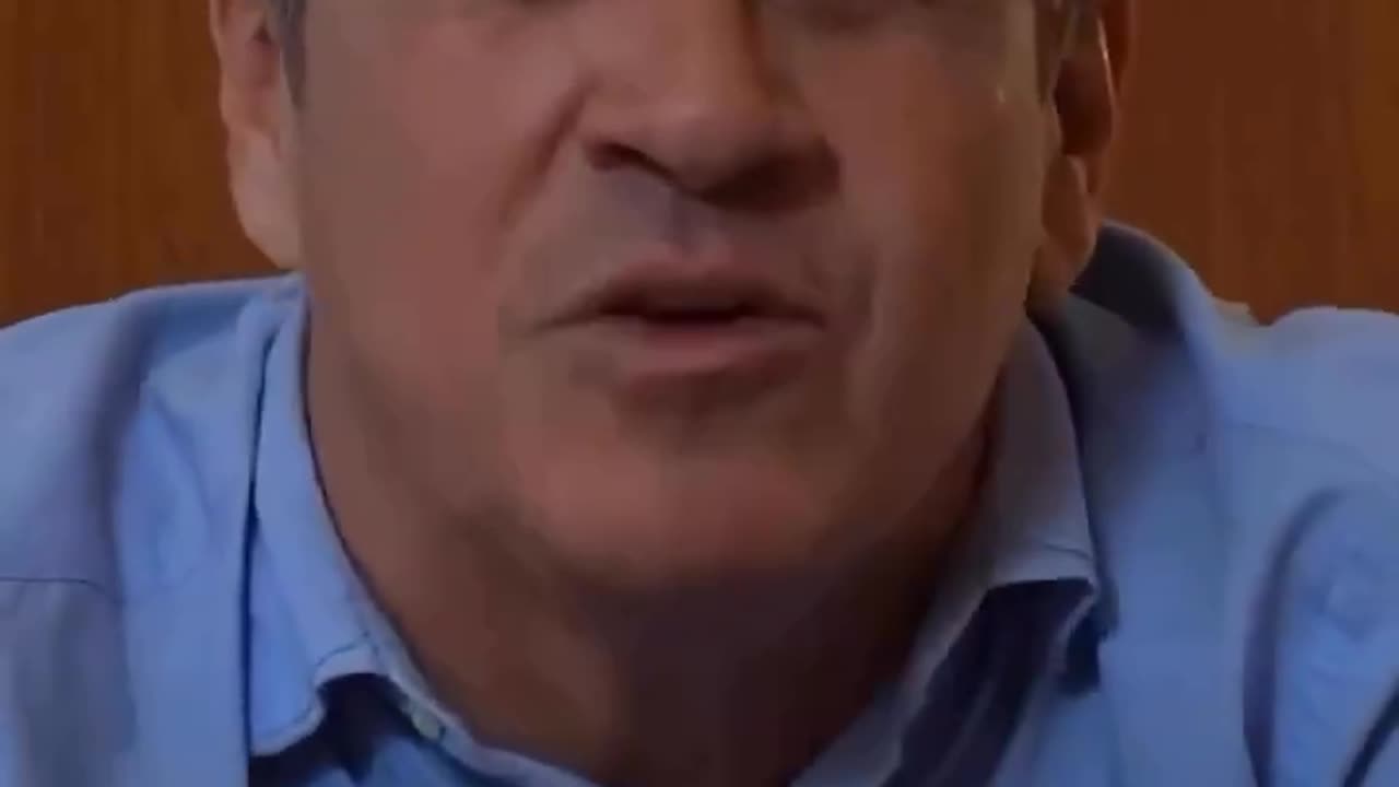 A Ditadura está prestes a caír.