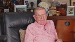 Legendary Coach Lou Holtz Shares a Powerful Message About Pope Leo XIV | Faith and Tradition
