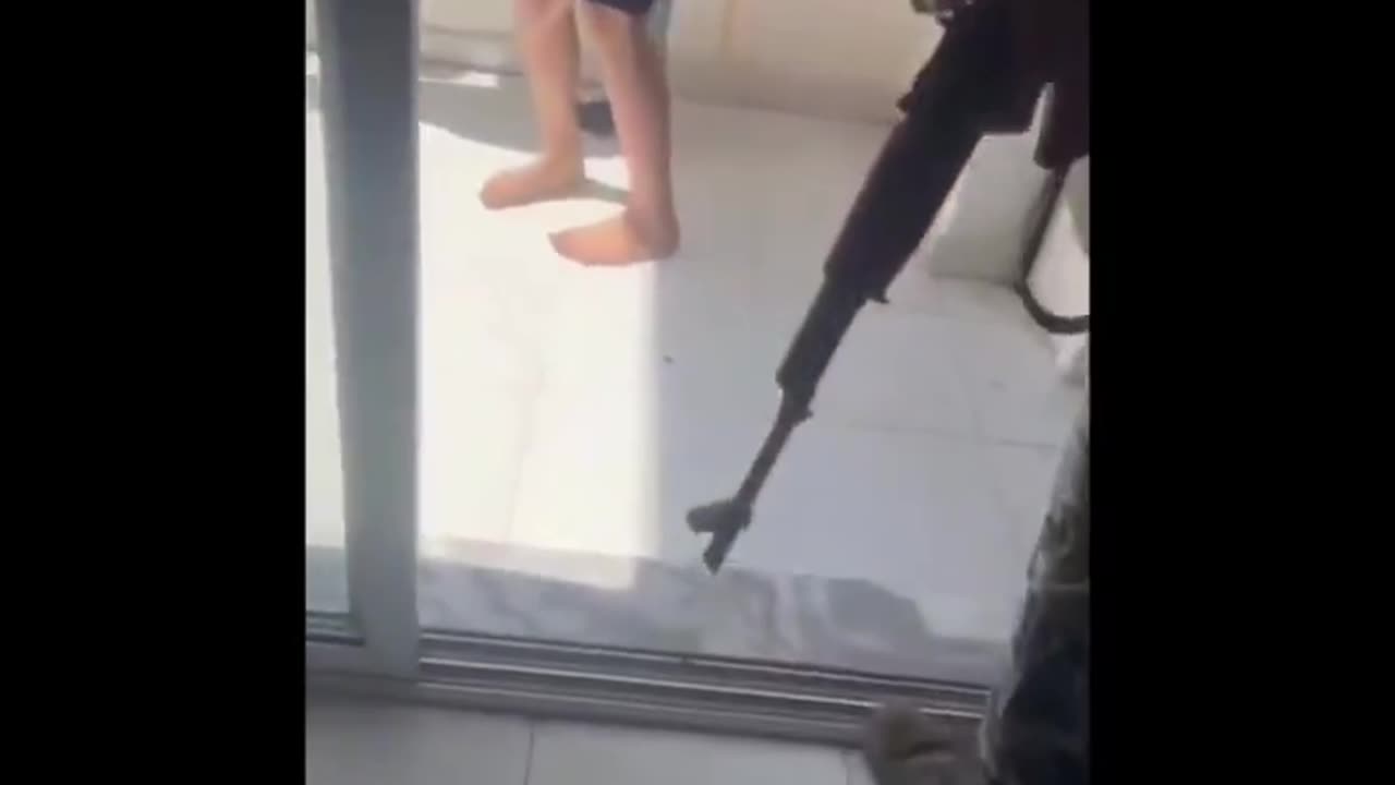 Syrian terrorists force Druze civilians to jump from top of high-rise building to their deaths