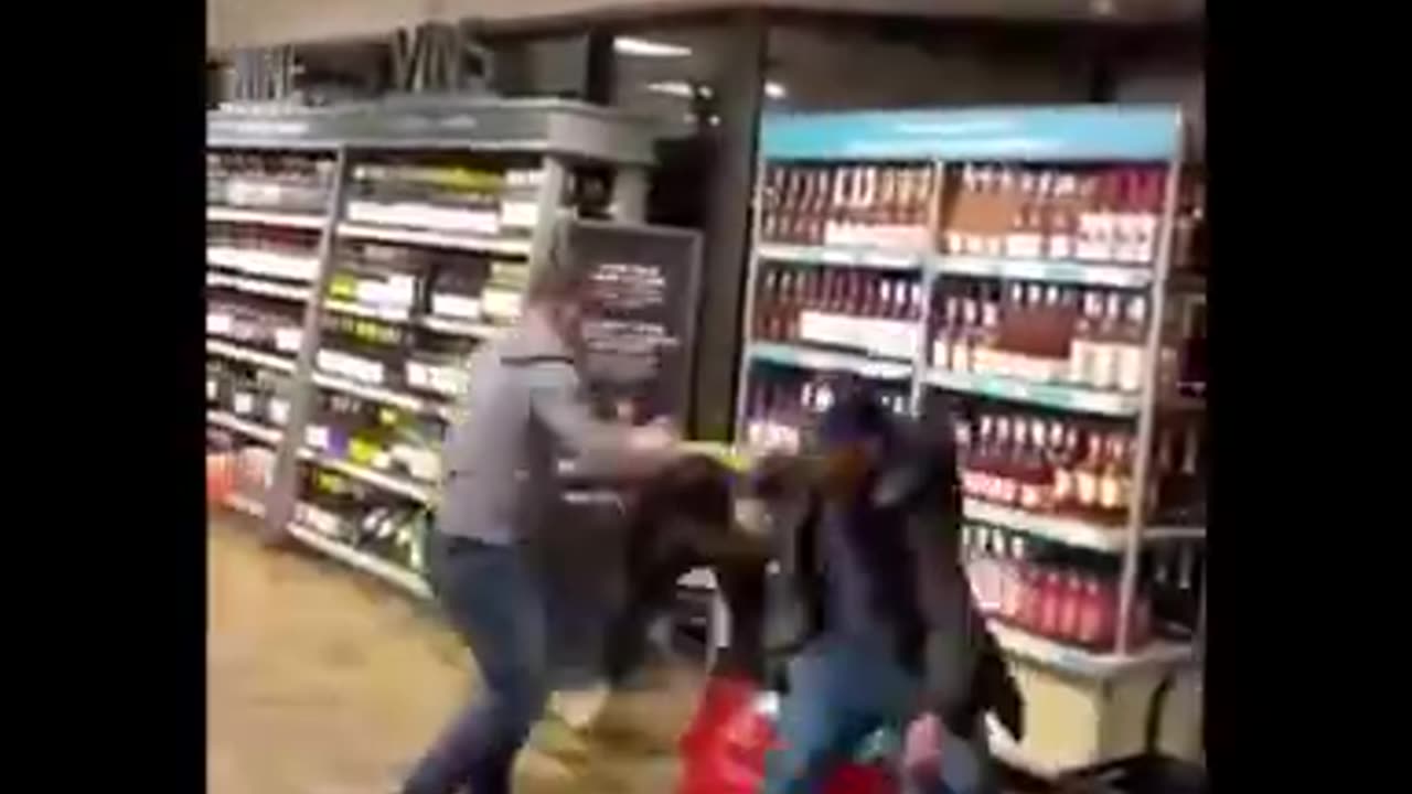 REJOICE CANADIAN WHITES A GREAT GIANT STREETSHITTER PAJEET MONKEY GOD STATUE BUILT