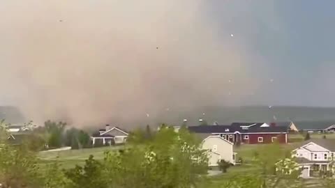 Large Tornado doing damage in Elkhorn Ranch, CO
