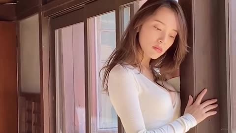 1986 / Sayaka Tomaru / 都丸紗也華 / とまるさやか / Actress