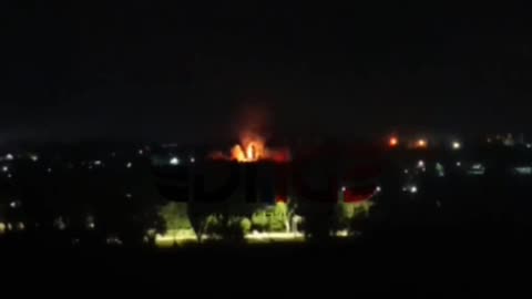 💥 The moment of strike in Yenakiyeve, Donetsk region.