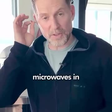 Stop wearing AirPods, they have the same frequency as microwaves
