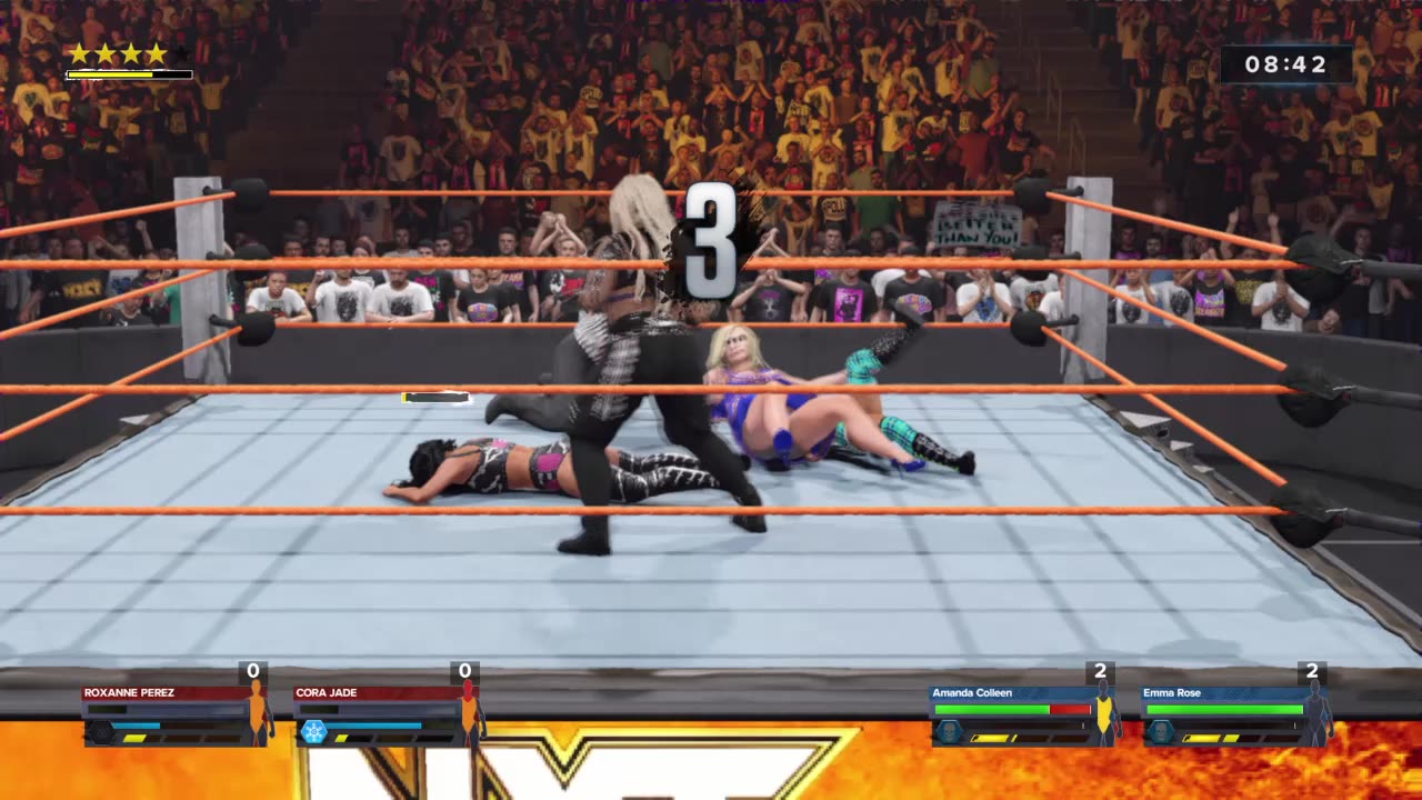 Amanda Emma vs Roxanne Cora