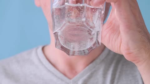 Tác Hại Nguy Hiểm Của Việc Lạm Dụng Kháng Sinh Trị Ho | Dược Bình Đông