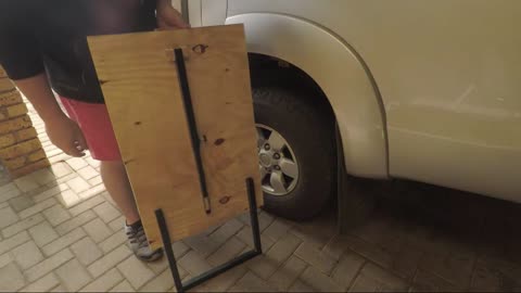 A DIY table to fit over a wheel!