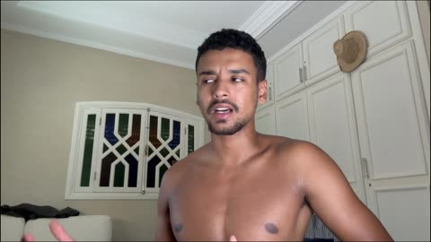 الدليل الشامل لتطوير الذات “You are Not Important “ PT 1