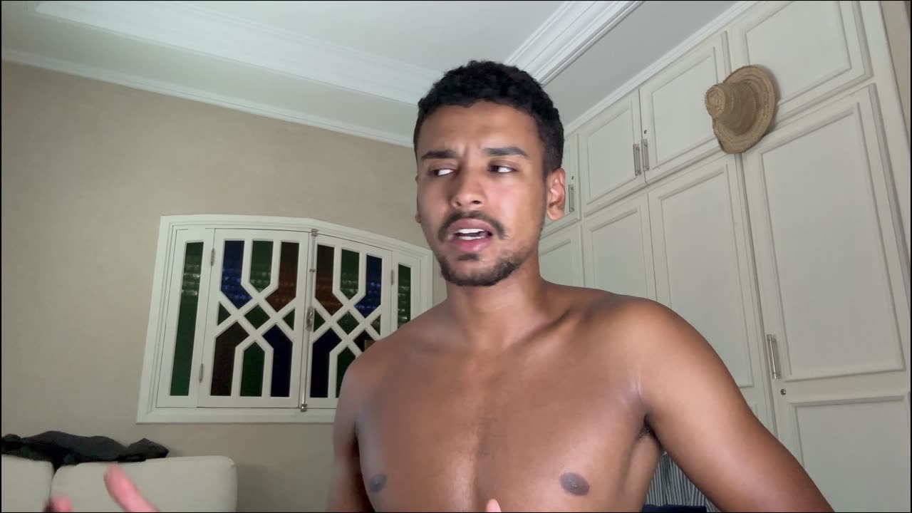 الدليل الشامل لتطوير الذات “You are Not Important “ PT 1