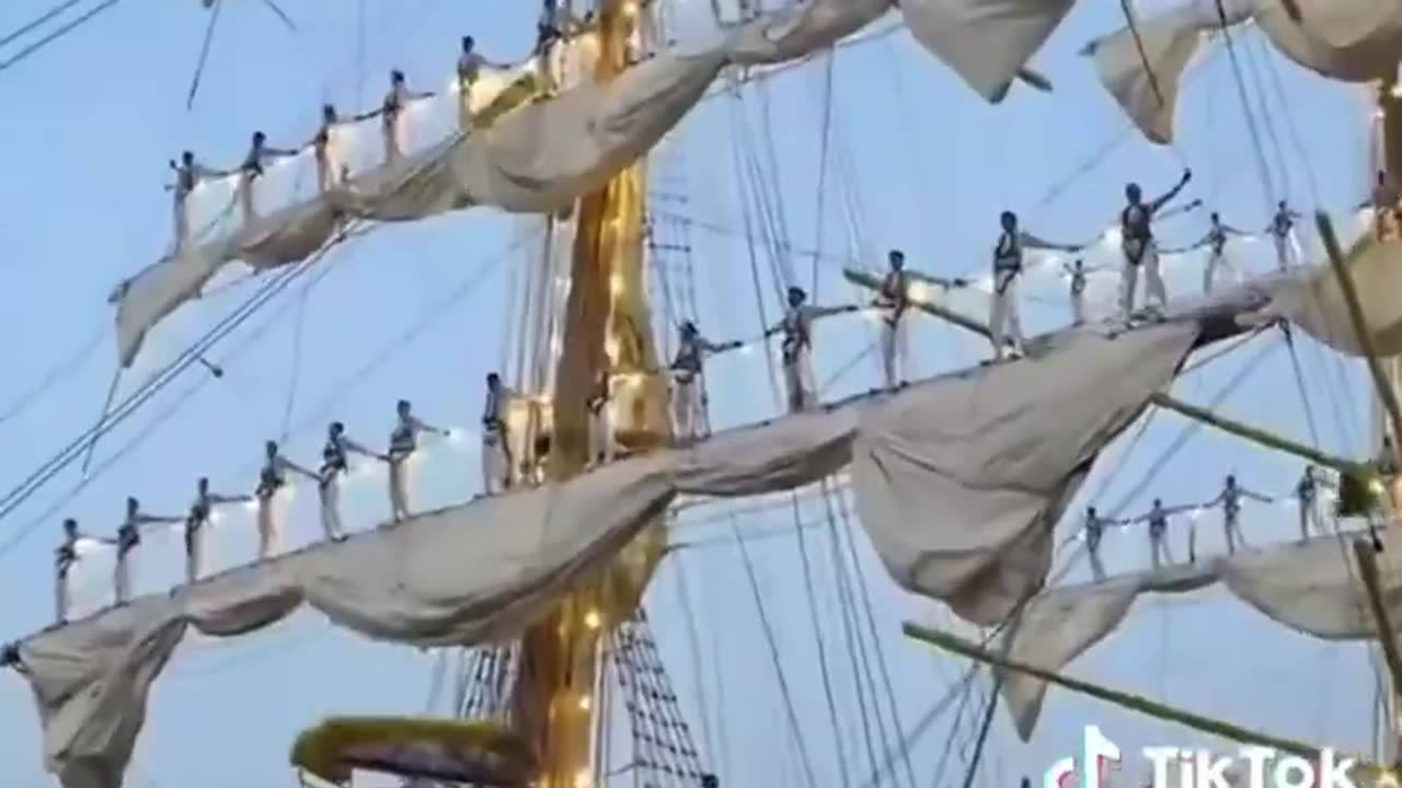 Mexican sail boat crash