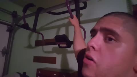 Throwing Out My Brothers Junk 2: The Original Ab Roller (August 30, 2017)