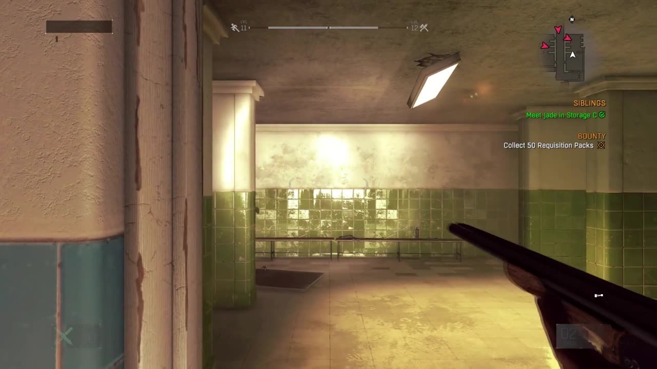 Jade's asked for help opening the box, then complains. 😐