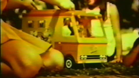Commercial - Barbie's Country Camper (1970s)