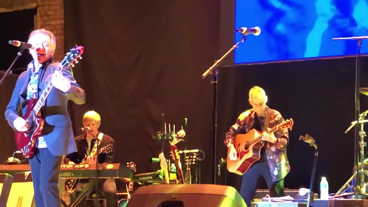 June 25, 2022 - A Bit of Badfinger’s ‘Baby Blue’ from Des Plaines