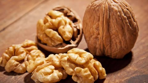 खाली पेट अखरोट खाने के फायदे #short #health #viarl #trending #fact