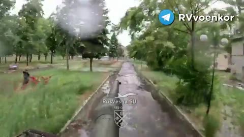 🚜💥 Ukraine Russia War | Leopard 2A4 Tanks Roll Through War-Torn Pokrovsk | RCF
