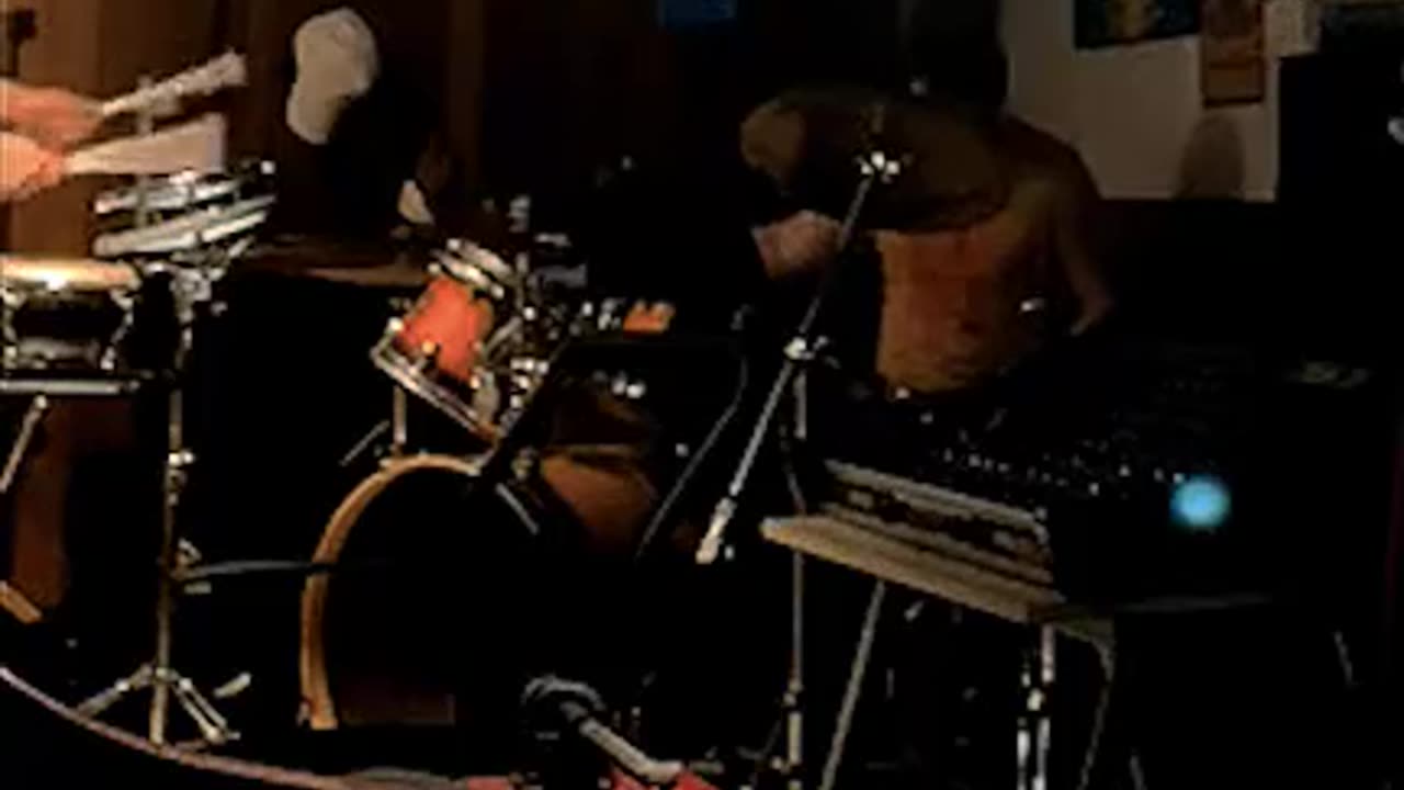 SPACE BROTHERS: Karoke-Cover Mars Volta: Delused in the Comatorium