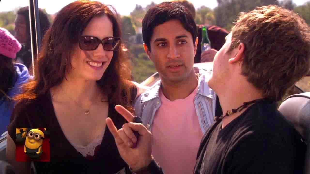 Weeds - Nancy And Sanjay Deal to College Students (S1E7) _ Movieclips