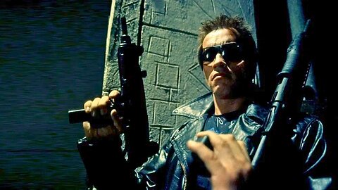 💥 The Moment Kyle Reese Changes Everything | The Terminator Classic Scene 🧨