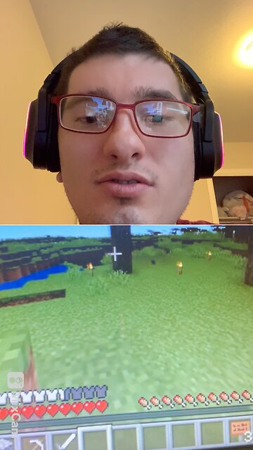 My reaction to mmjoemele playing Minecraft