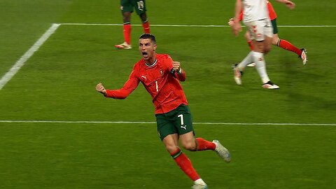 Cr Ronaldo.⚽️ Please like and subscribe to my channel, God willing.
