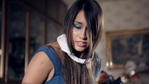 La hummer y el camaro azul (gagged)