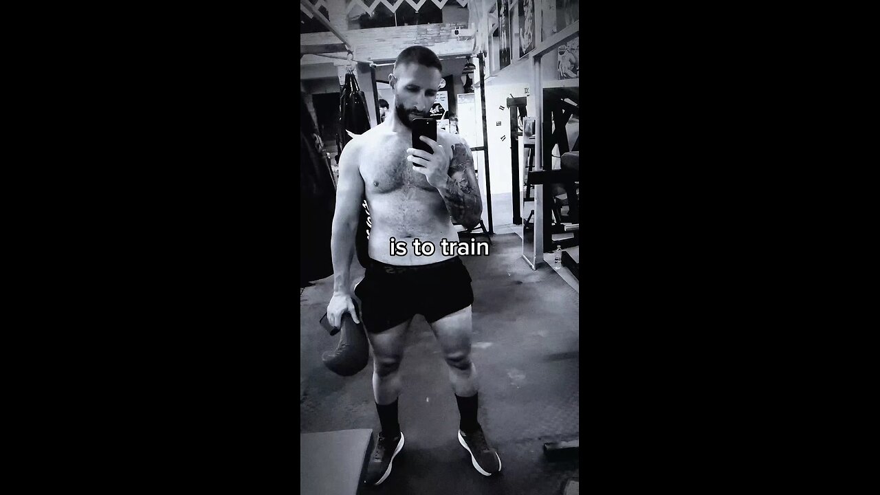 I don’t train for the beach. I train because I’d hate myself if I didn’t. 7 days. No shortcuts.