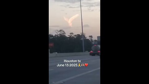 Angel wings seen in the Texas sky