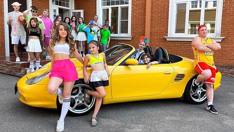 Hat Kamil ein neues Auto? 🏎 Reiche Campus-Studenten sind schockiert! Abenteuer in der Kikido Schule
