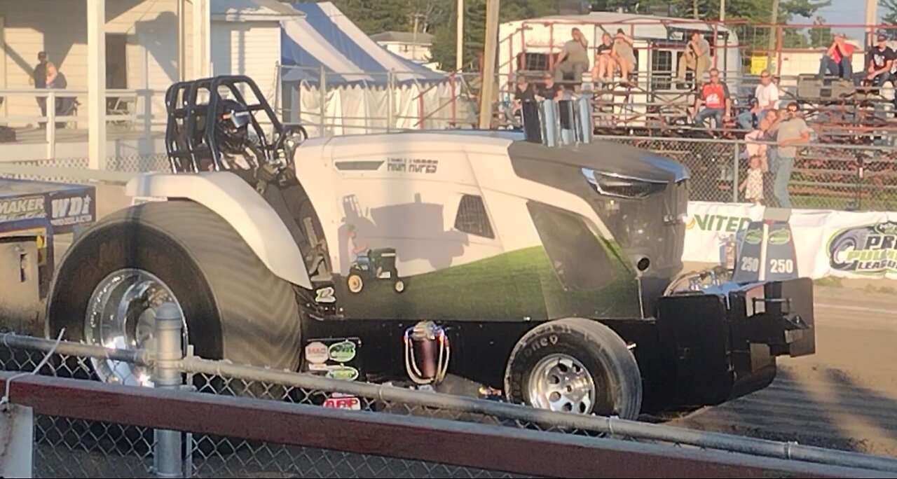 Boonville tractor pulls