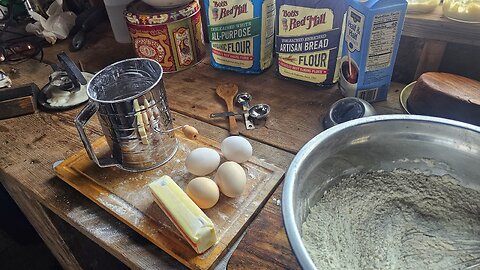 Garlic, Basil, and Onion Dutch Oven Bread! Off-grid New Mexico