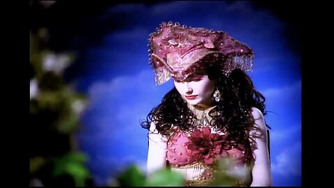 R.E.M. - Losing My Religion (Official HD Music Video)