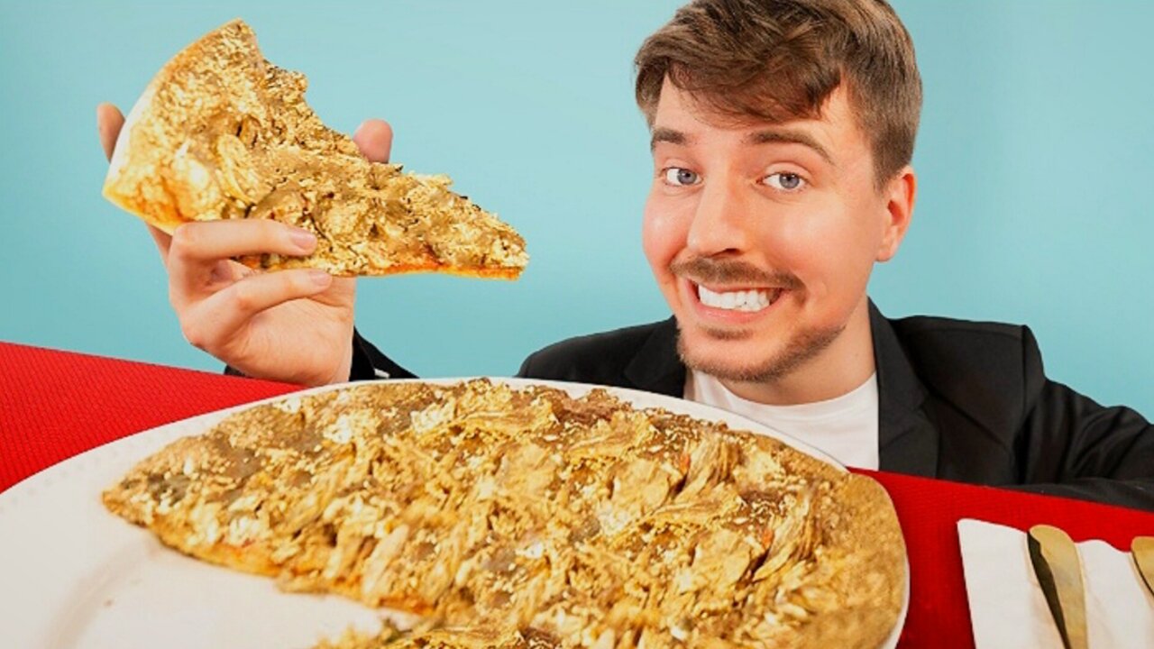 I ate a $70,000 dollar Golden pizza