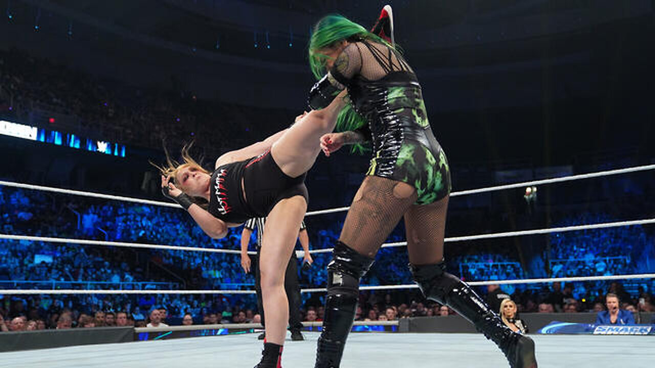 Ronda Rousey vs Charlotte Flair – Beat the Clock “I Quit” Challenge SmackDown, Apr 29, 2022 @wwefree