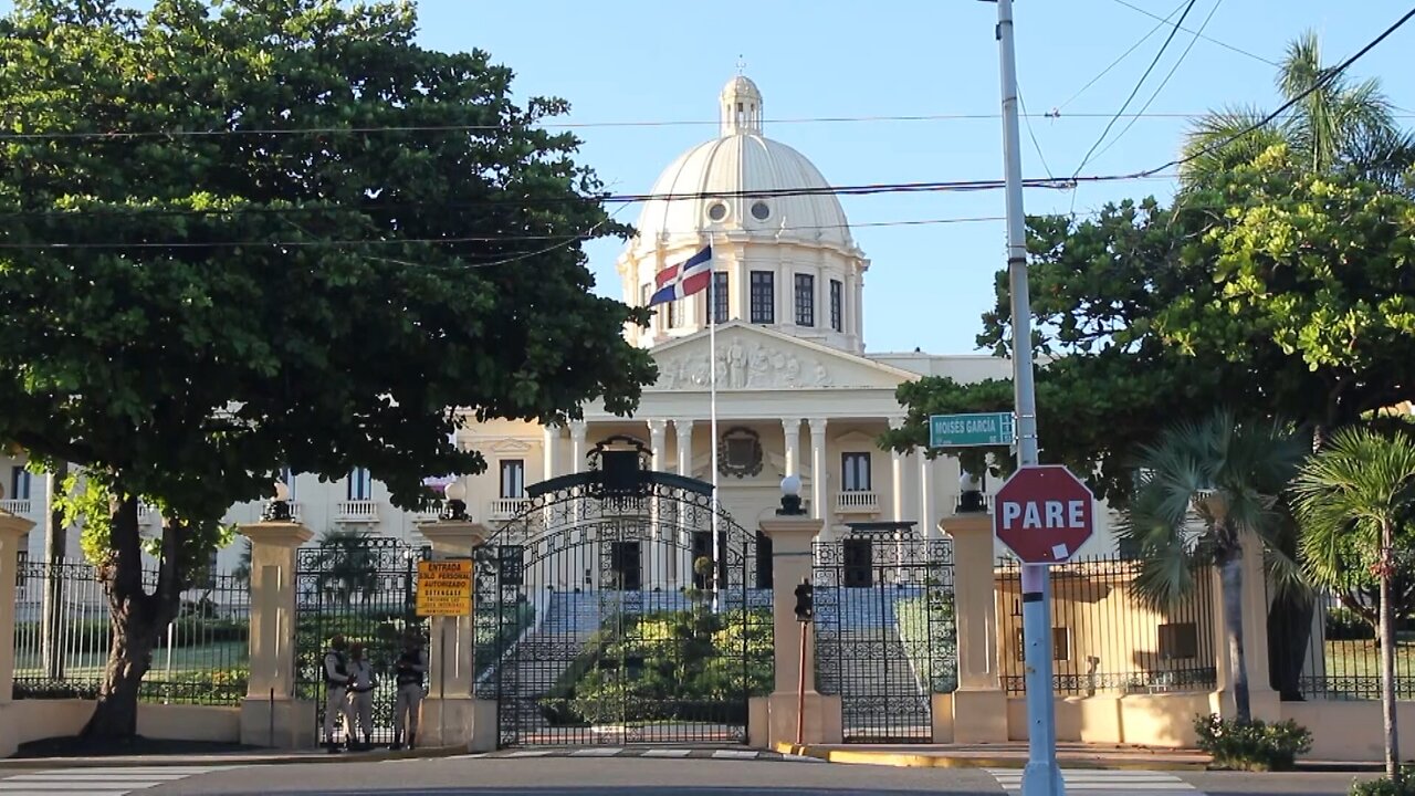 República Dominicana arrodillada a los Estados Unidos | Minidocu