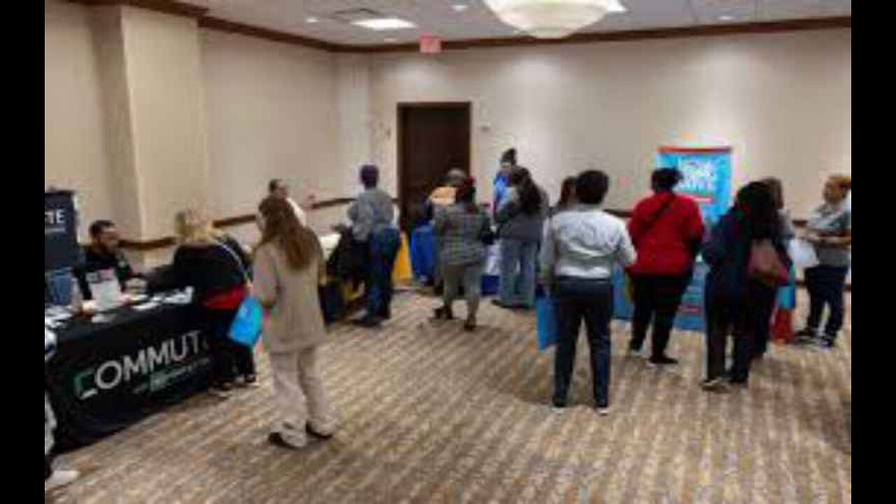 US Court Won't Lift Judge's Block on Mass Layoffs