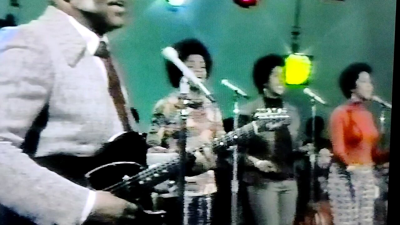 Staple Singers 1971 Respect Yourself, I'll Take You There